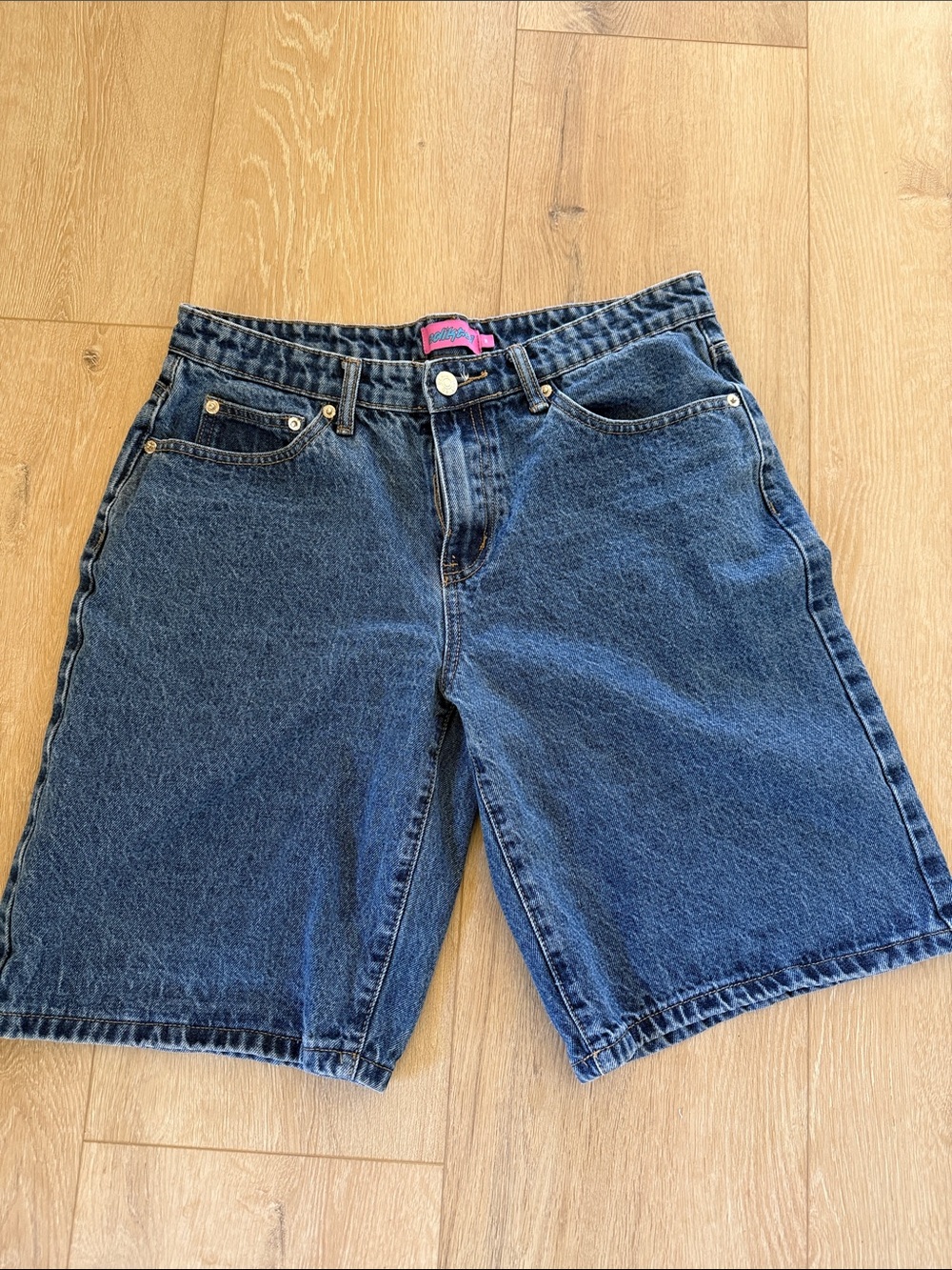 Edikted Jorts!